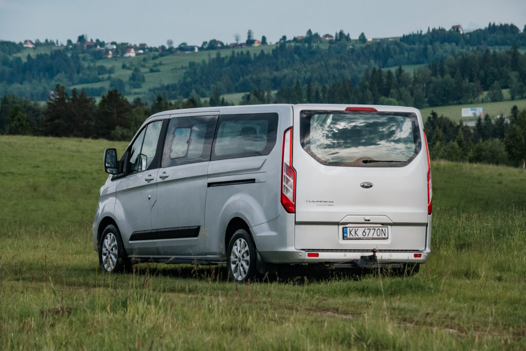 Ford Tourneo Custom Long