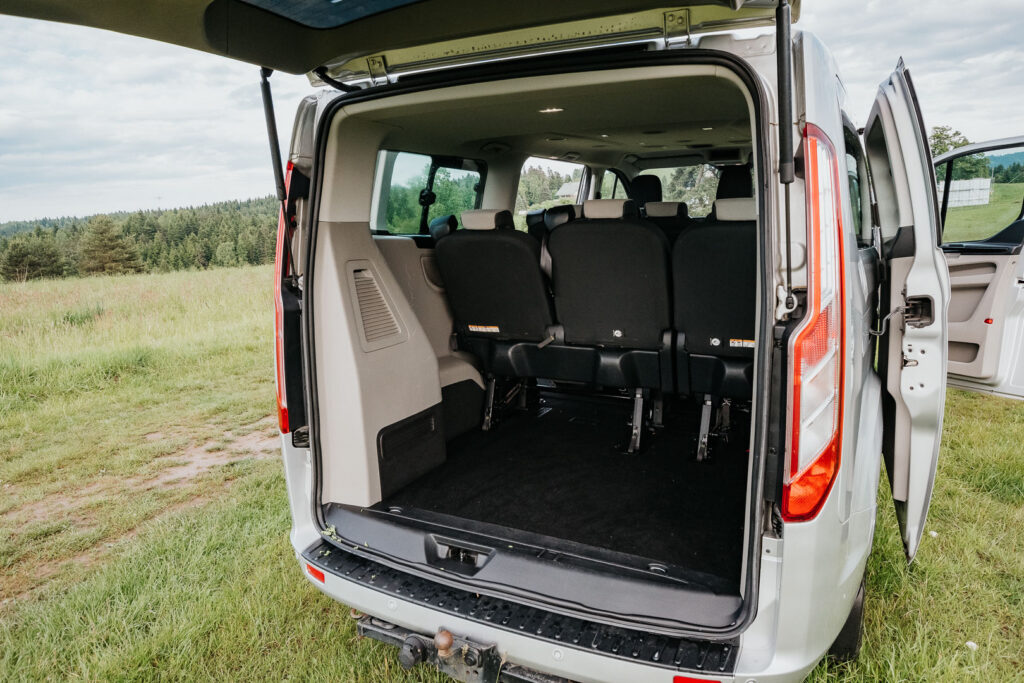 Ford Tourneo Custom Long