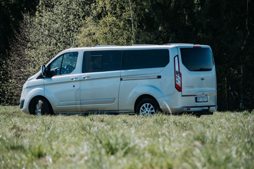 Ford Tourneo Custom Long wynajem