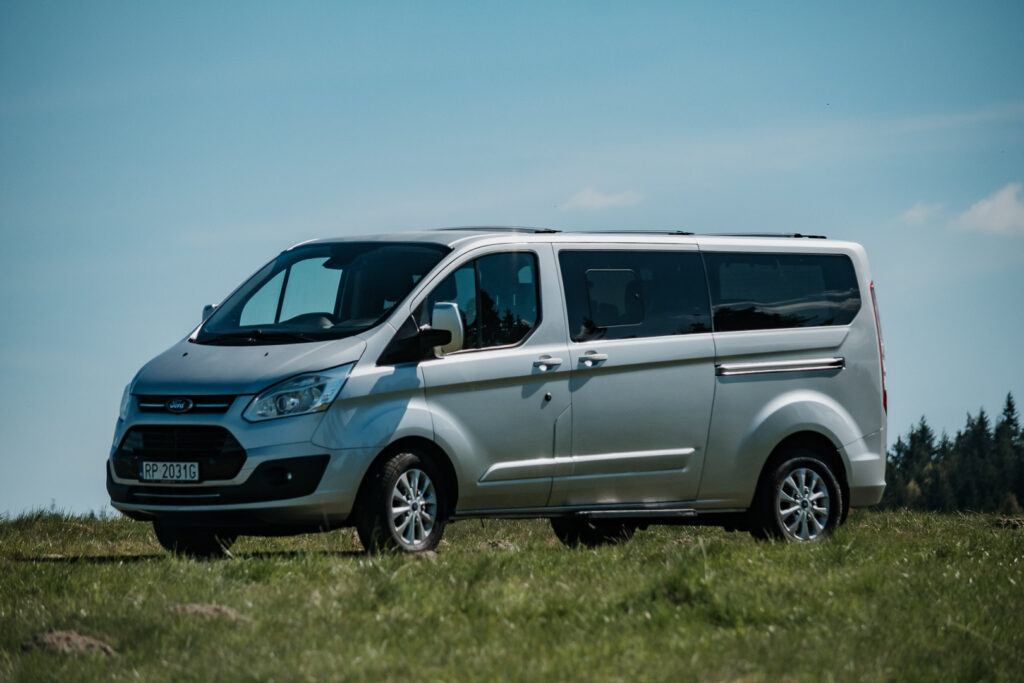 Ford Tourneo Custom Long wynajem