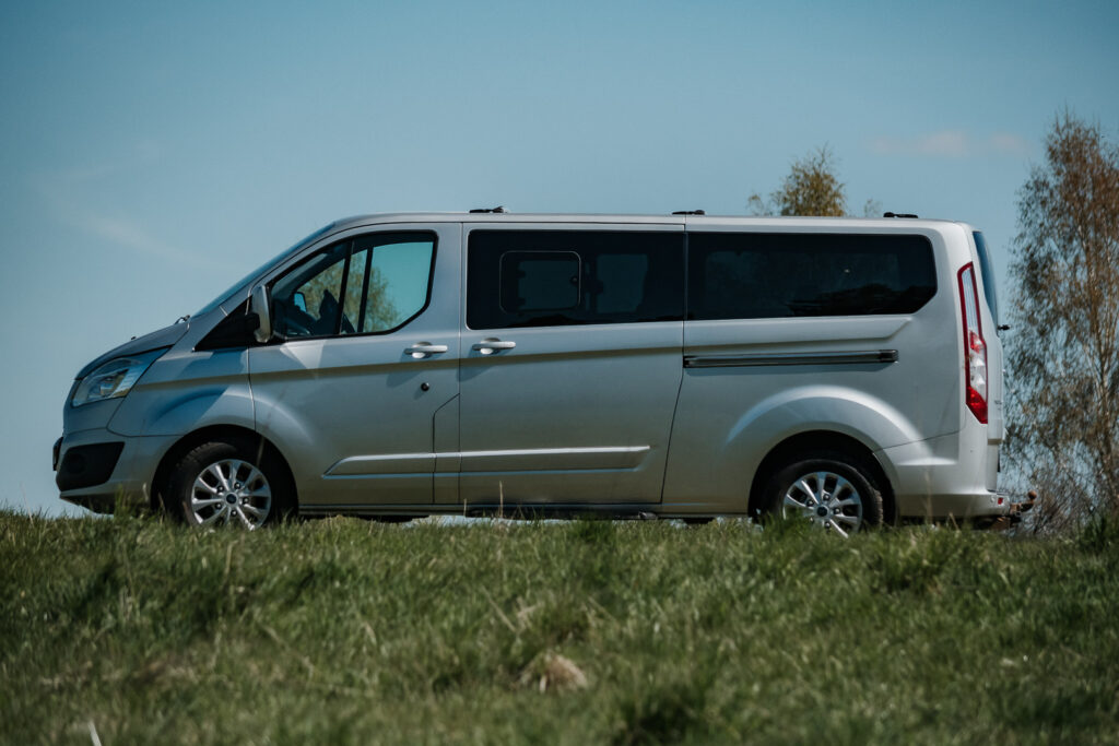 Ford Tourneo Custom Long wynajem